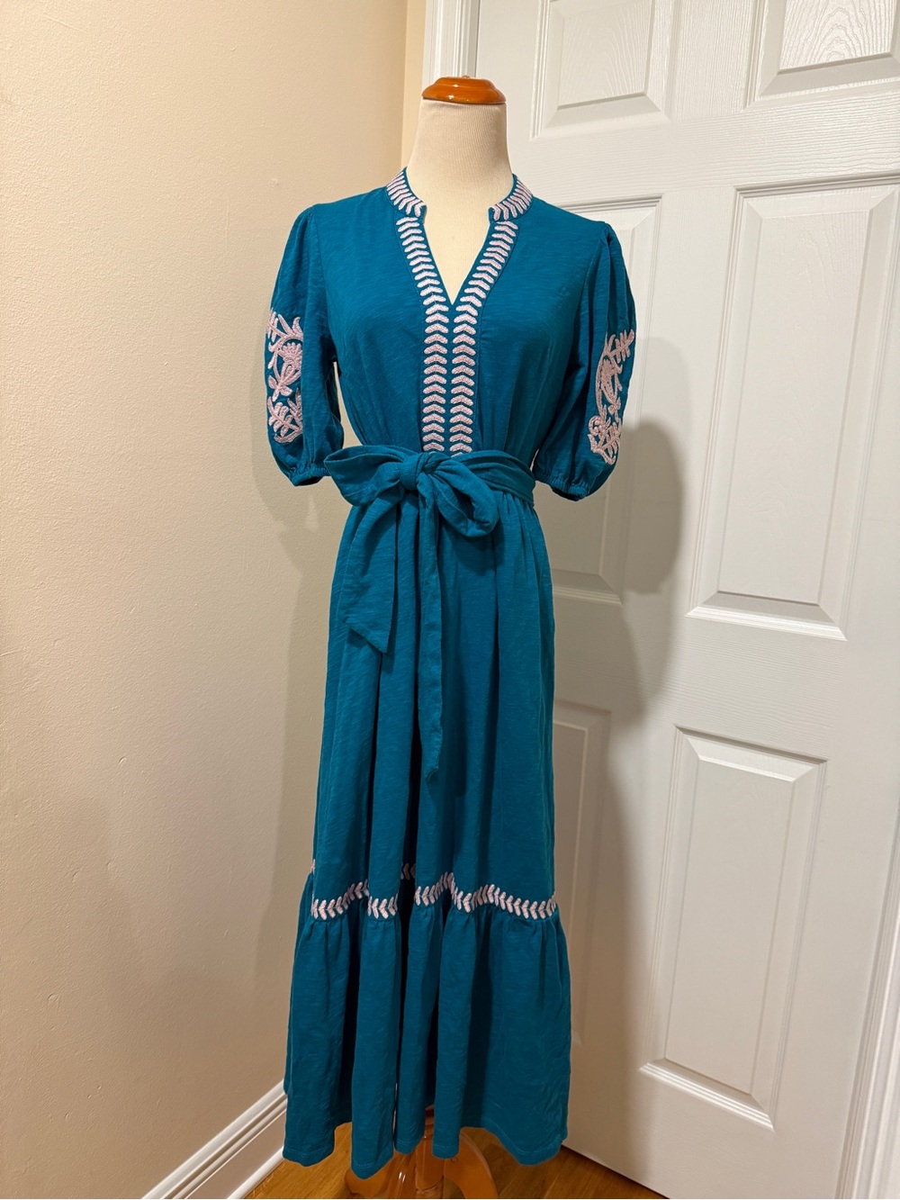 Boden size 2 Teal Embroidered V-Neck Cotton Maxi Dress